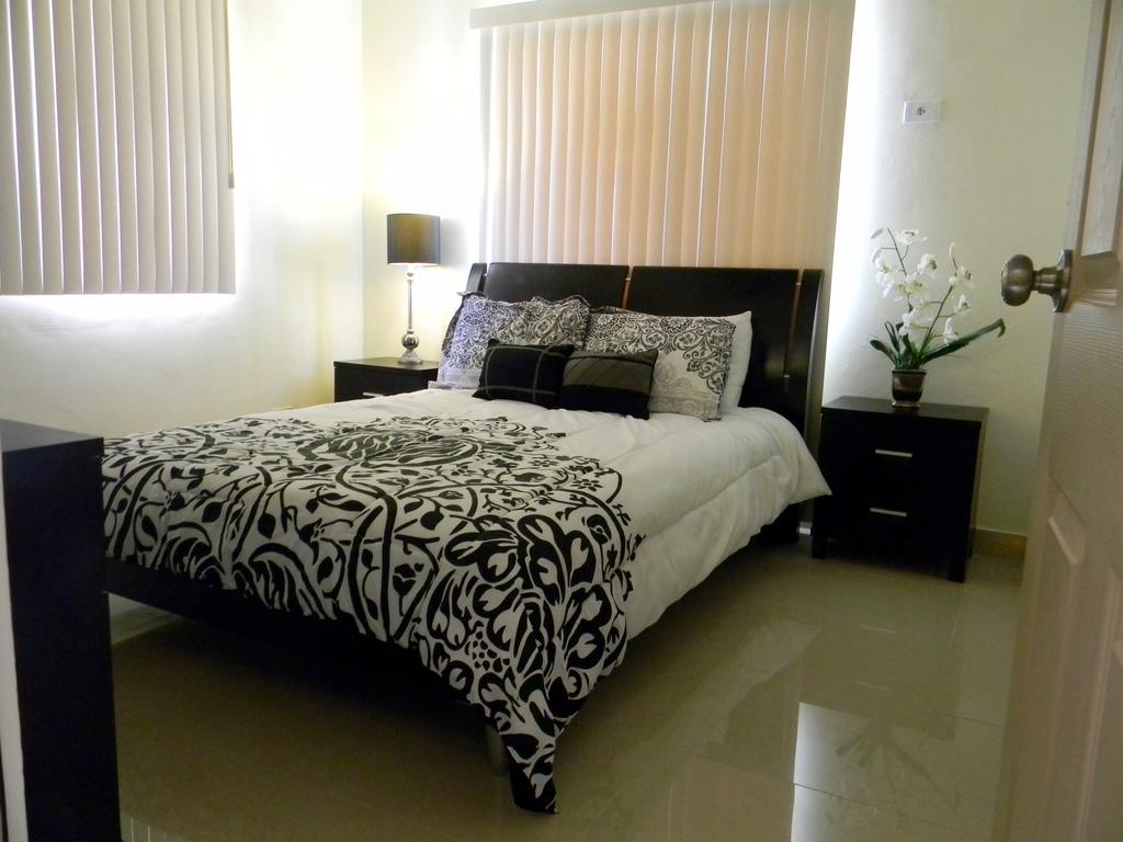 Pedro Villas Tamuning Exterior photo